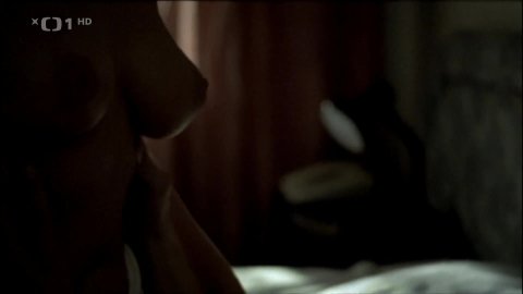 Andrea Kulasova - Nude & Sexy Videos in Sametoví vrazi (2005)