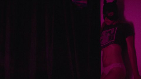 Aubrey Plaza - Nude & Sexy Videos in Ingrid Goes West (2017)