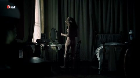 Vittoria Puccini - Nude & Sexy Videos in The Crown Prince (2006)