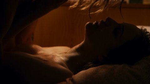 Lisa Vicari - Nude & Sexy Videos in Dark s02e01e04-06 (2019)