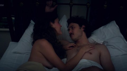 Lola Bessis - Nude & Sexy Videos in Picnic at Hanging Rock s01e05 (2018)