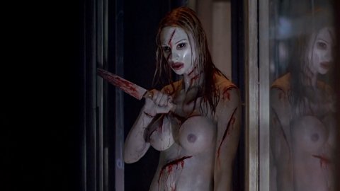 Shawna Loyer - Nude & Sexy Videos in Thir13en Ghosts (2001)