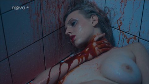 Rebeka Lizlerova - Nude & Sexy Videos in Dáma a Král s03e05 (2018)