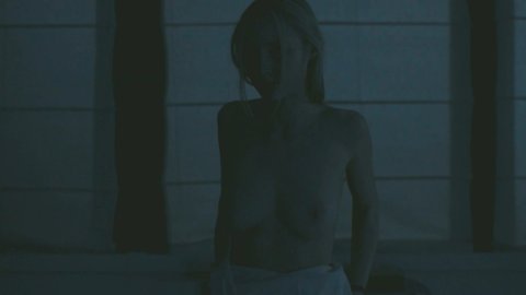 Julia Roy - Nude & Sexy Videos in Eva (2018)