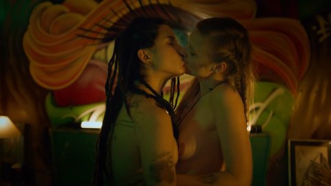 Ana Layevska, Floriencia Rios - Nude & Sexy Videos in Yankee s01e02, e06 (2019)